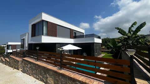 Villa Luxe 3+1 à Vendre à Alanya – Piscine Privée et Fort Rendement — 6/35