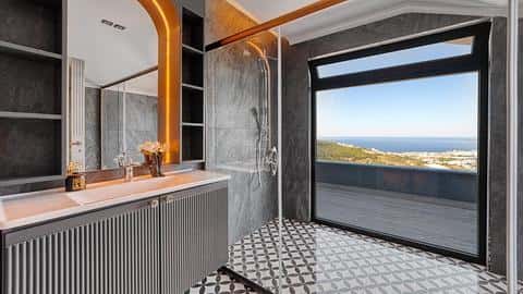 Villa de 4 chambres à Kargicak, Alanya : opportunité de revente — 9/12