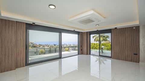 Villa à vendre à Kargicak, Alanya : 4 chambres avec piscine privée et citoyenneté — 8/29