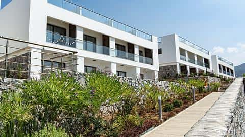 Bahçeli, Girne'de Lüks 1-Yatak Odalı Daire Satışı — 10/22
