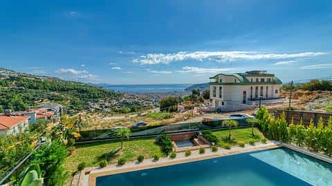 5+1 Luxury Sea View Villa for Sale in Alanya Tepe — 8/27
