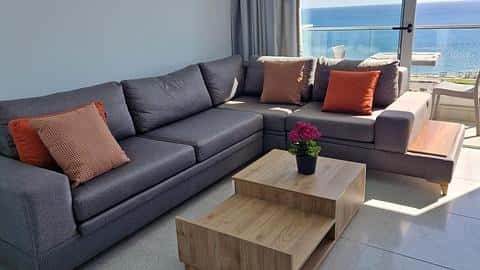 Sea View Studio Apartment – Fully Furnished for Holidays or Rental Income — 2/22
