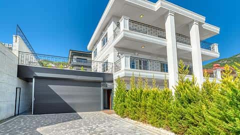 5+1 Luxury Sea View Villa for Sale in Alanya Tepe — 9/27