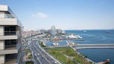 À vendre : appartement 1-2 chambres à Bakirköy, Istanbul, offre de citoyenneté et piscine intérieure — 5/38