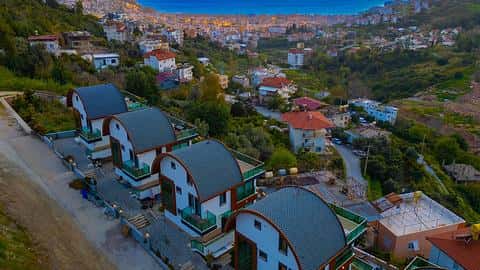 Villa à vendre à Alanya Tepe : 5 chambres avec opportunité de citoyenneté — 7/30