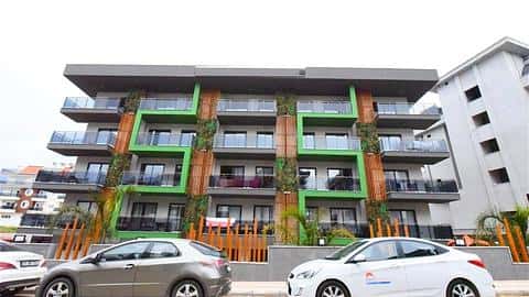 Appartements à vendre à Alanya Oba : 1-4 chambres avec vue sur la ville et piscine — 3/40