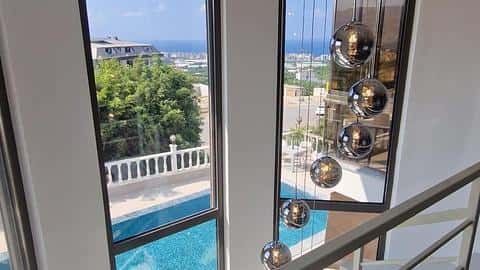 Villa entièrement meublée avec piscine privée et ascenseur à Alanya — 10/14
