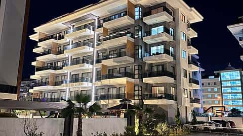 Apartamenty w Alanya Kestel - opcje 1 i 3 sypialni w pobliżu morza na sprzedaż — 2/28