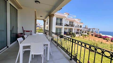 Deniz Manzaralı 3 Yatak Odalı Daire Yeniden Satışta, Girne — 6/34