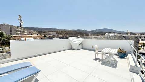 2-Bedroom Flat in Premium Complex by Seaside, Bahceli, North Cyprus  — 4/18