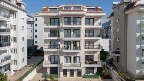 Apartamenty na sprzedaż w Kestel Alanya: 1-2 sypialnie blisko morza — 2/16