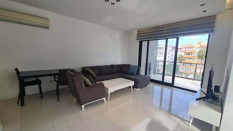 Appartement meublé à vendre à Alanya Oba avec permis de séjour — 8/28