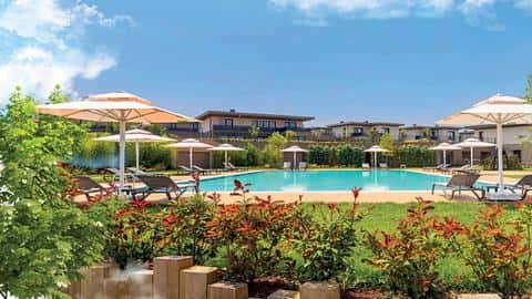 Charmante villa à Buyukcekmece avec 4-5 chambres et piscine intérieure à vendre — 3/12