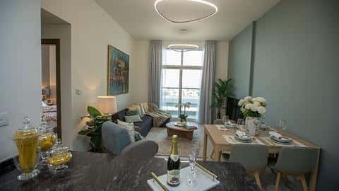 Upscale Hotel Apartments in Lively Al Furjan, Dubai — 6/11