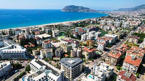 Investir dans un appartement avec piscine et vue sur la mer à Oba, Alanya — 2/48
