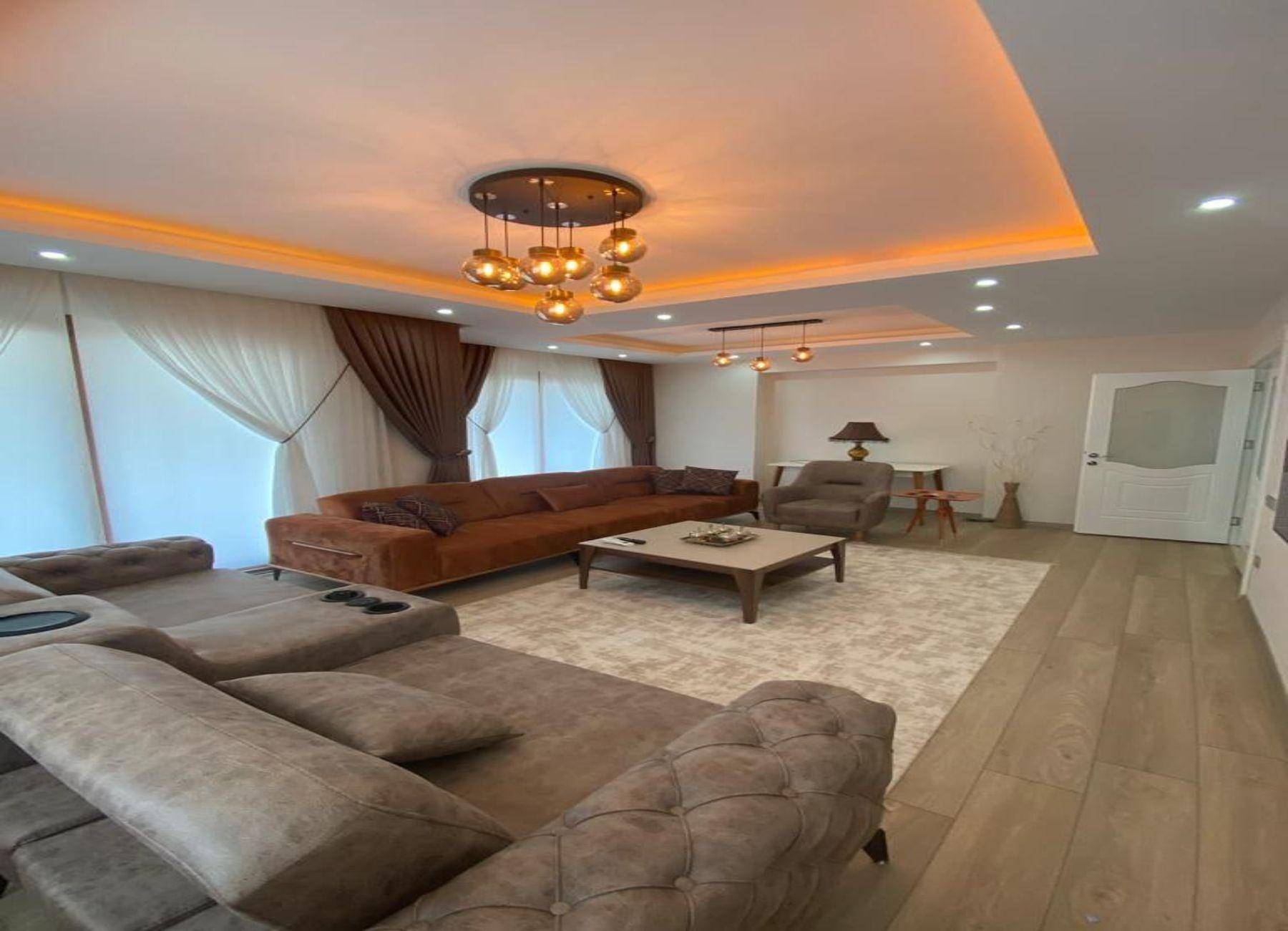 detail.propertyImage