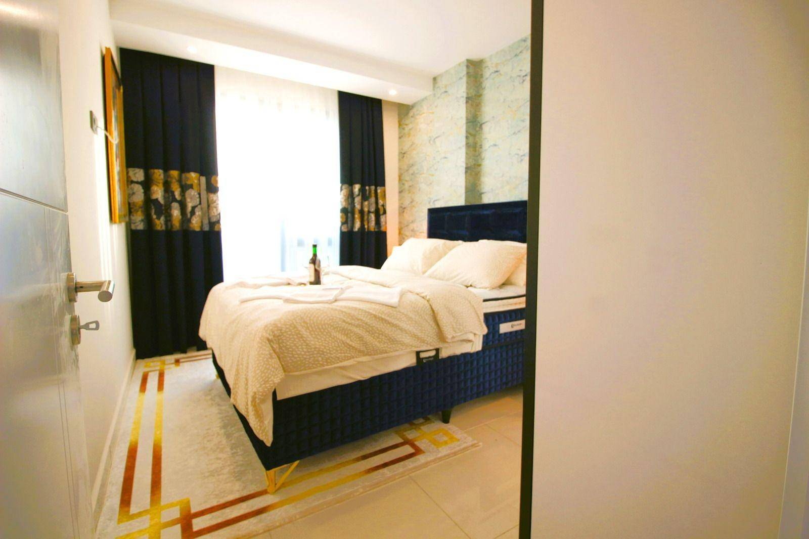 detail.propertyImage