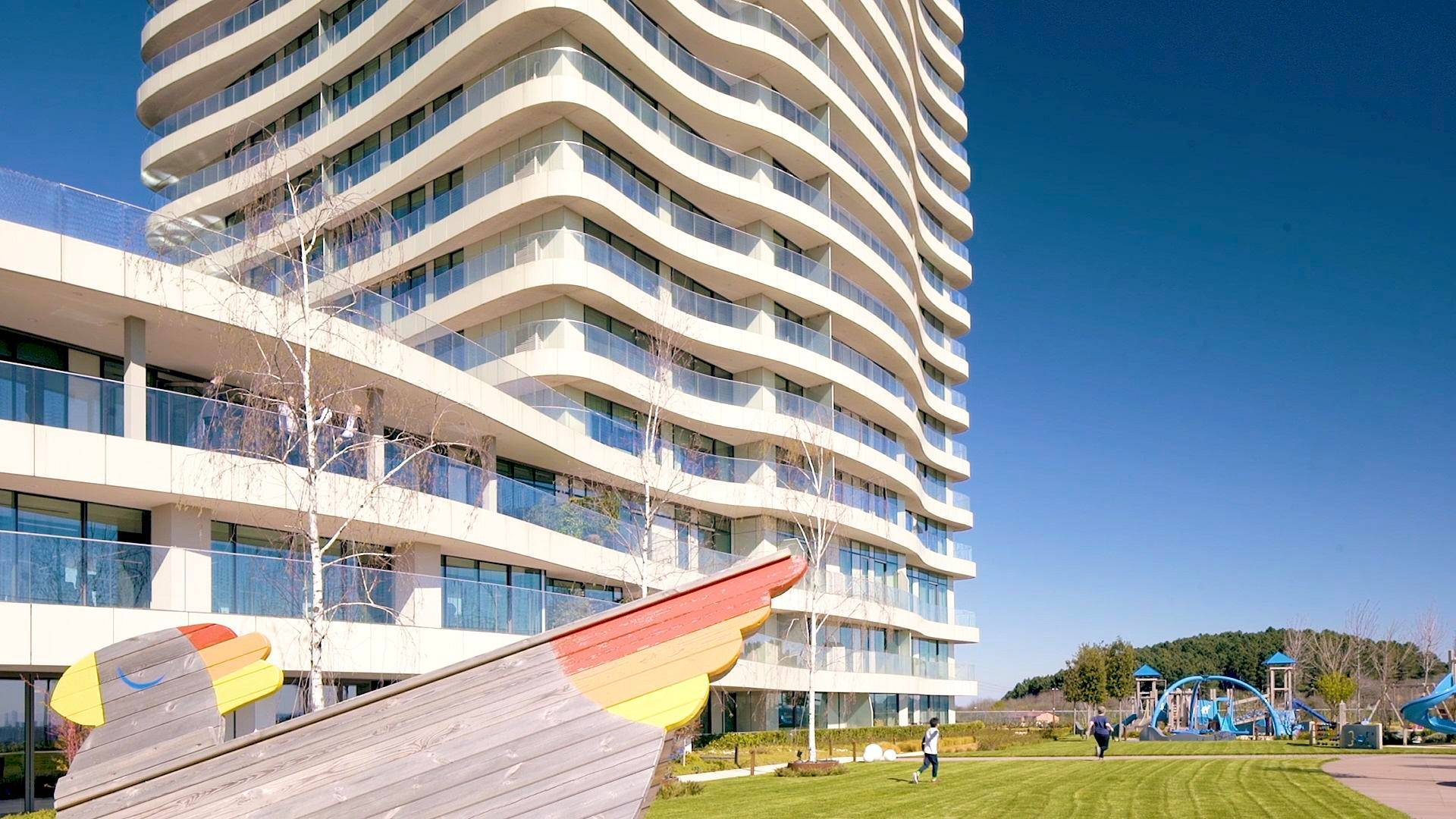 detail.propertyImage