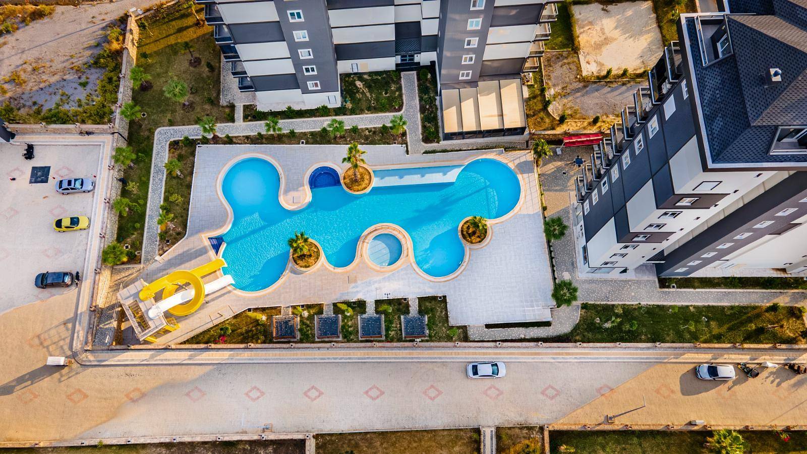 detail.propertyImage