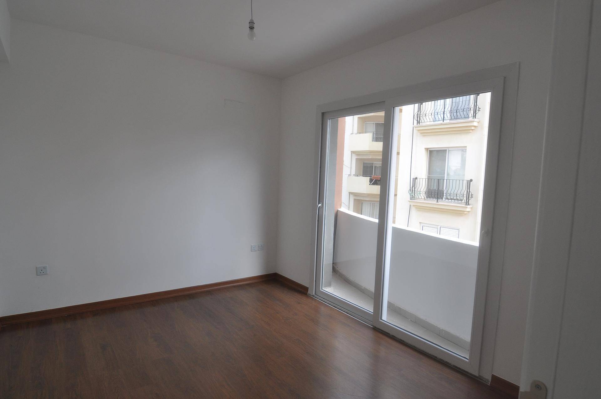 detail.propertyImage