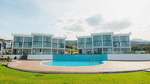 Appartement en bord de mer avec 2 chambres à Esentepe — 1/35