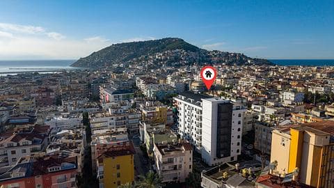 Appartements centraux à Alanya à vendre : 2 ou 3 chambres avec piscine et salle de sport — 1/35
