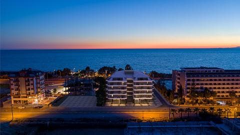 Appartement 2+1 de Luxe en Bord de Mer à Vendre à Kargicak Alanya — 1/28