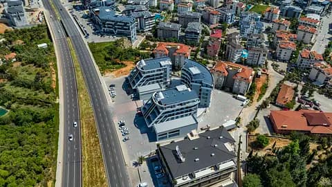 Boutiques et bureaux commerciaux à vendre à Oba, Alanya – Près de l'hôpital & Nouvelle autoroute — 1/7