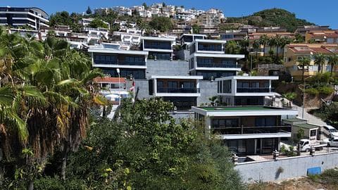 À vendre : Villa avec vue sur la mer à Kargicak, Alanya avec 4 chambres et citoyenneté — 1/32