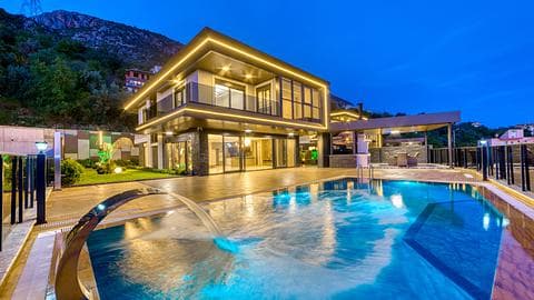 Villa 4+1 avec vue sur la mer à Alanya avec citoyenneté turque — 1/25