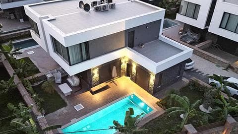 Villa Luxe 3+1 à Vendre à Alanya – Piscine Privée et Fort Rendement — 1/35