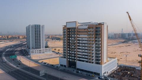 Elite Apartments with Fabulous View in Al Furjan, Dubai — 1/13