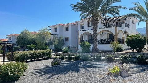 Appartement en bord de mer à Esentepe — 1/29