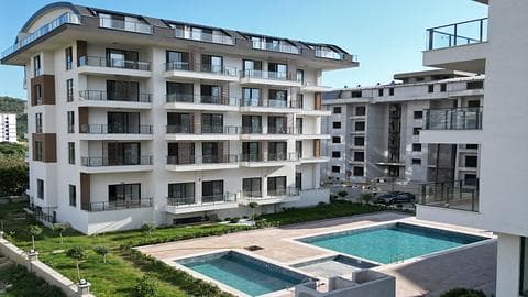 Acheter des appartements à Kargicak à Alanya : 1 à 3 chambres, près de la mer et du centre-ville — 1/22