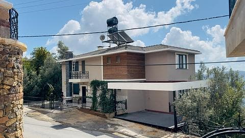 Luxueuse maison de 6 chambres dans le quartier urbain de Mahmutseydi, Alanya — 1/8