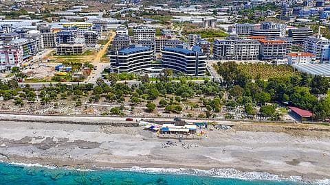Appartement de luxe 2+1 en front de mer à vendre à Alanya – Potentiel d’investissement élevé — 1/36