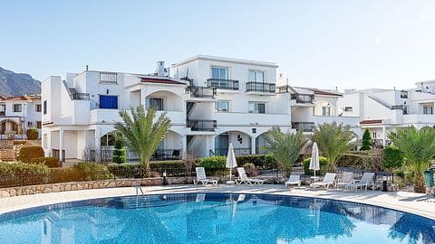 Appartement d'une chambre avec vue sur la mer et piscine à Esentepe, Girne — 1/48