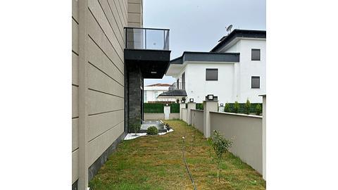 پراپرٹی کی تصویر