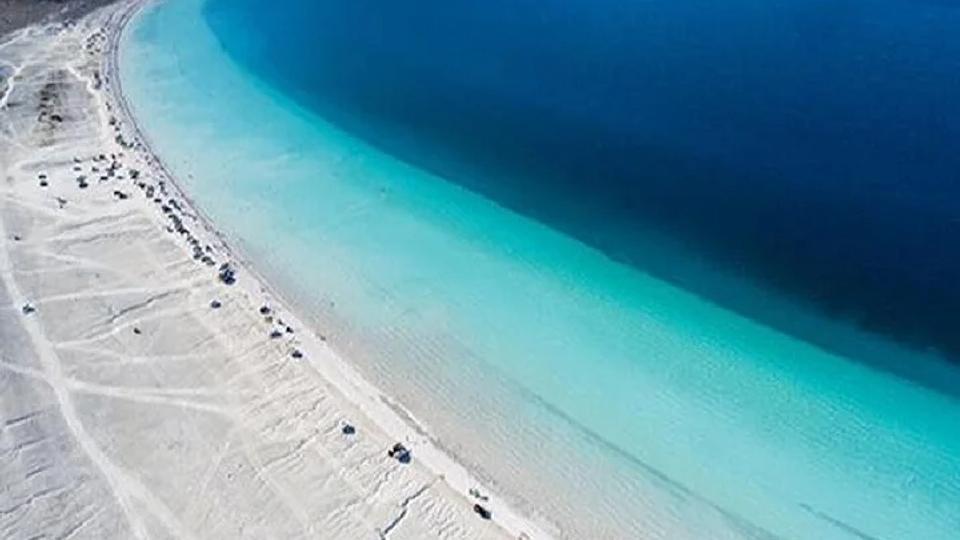 Lake Salda...is it like Mars? 