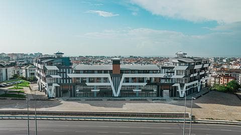 Alanya Oba : Propriété commerciale de 5 chambres pour investissement — 1/5