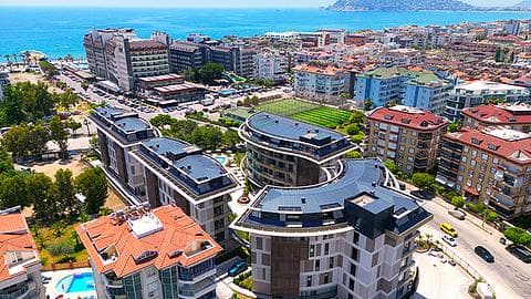 Appartement à vendre à Oba Alanya : 1-2 chambres, proche de la mer avec piscine — 1/33