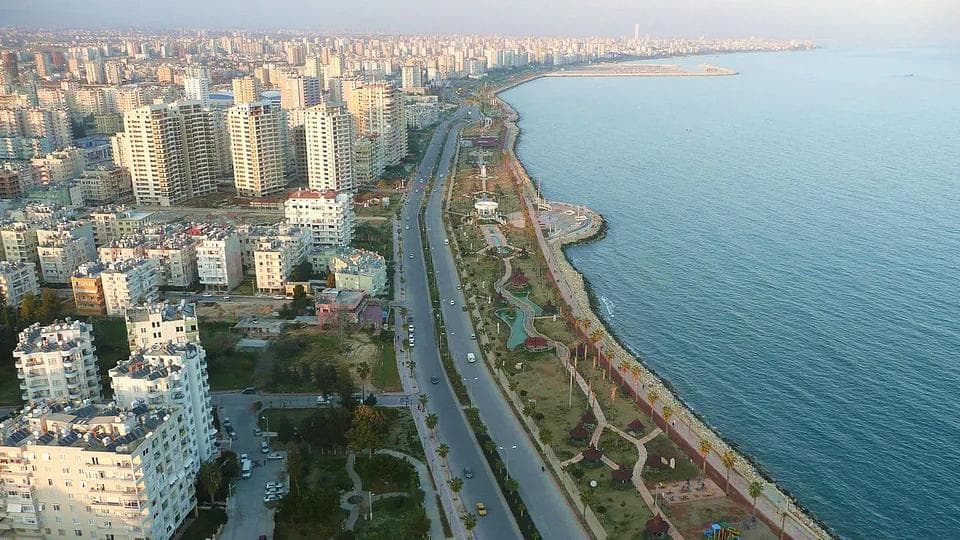 Apartamente me 3 Dhoma gjumi Mersin