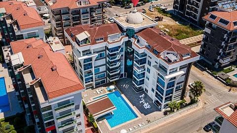 Appartement Duplex 3+1 Meublé à 150m de la Plage de Kestel Alanya — 1/28