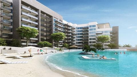Lavish Apartments in Prominent Location in Dubai Studio City — 1/9