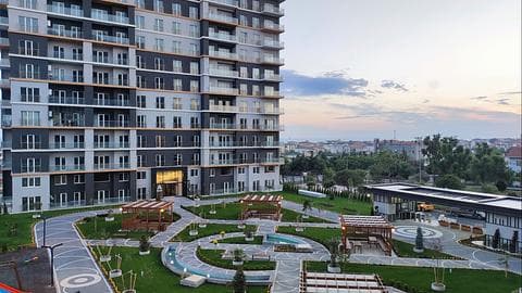 À vendre : appartements à Buyukcekmece, Istanbul avec 2, 3 ou 4 chambres et permis de résidence — 1/16