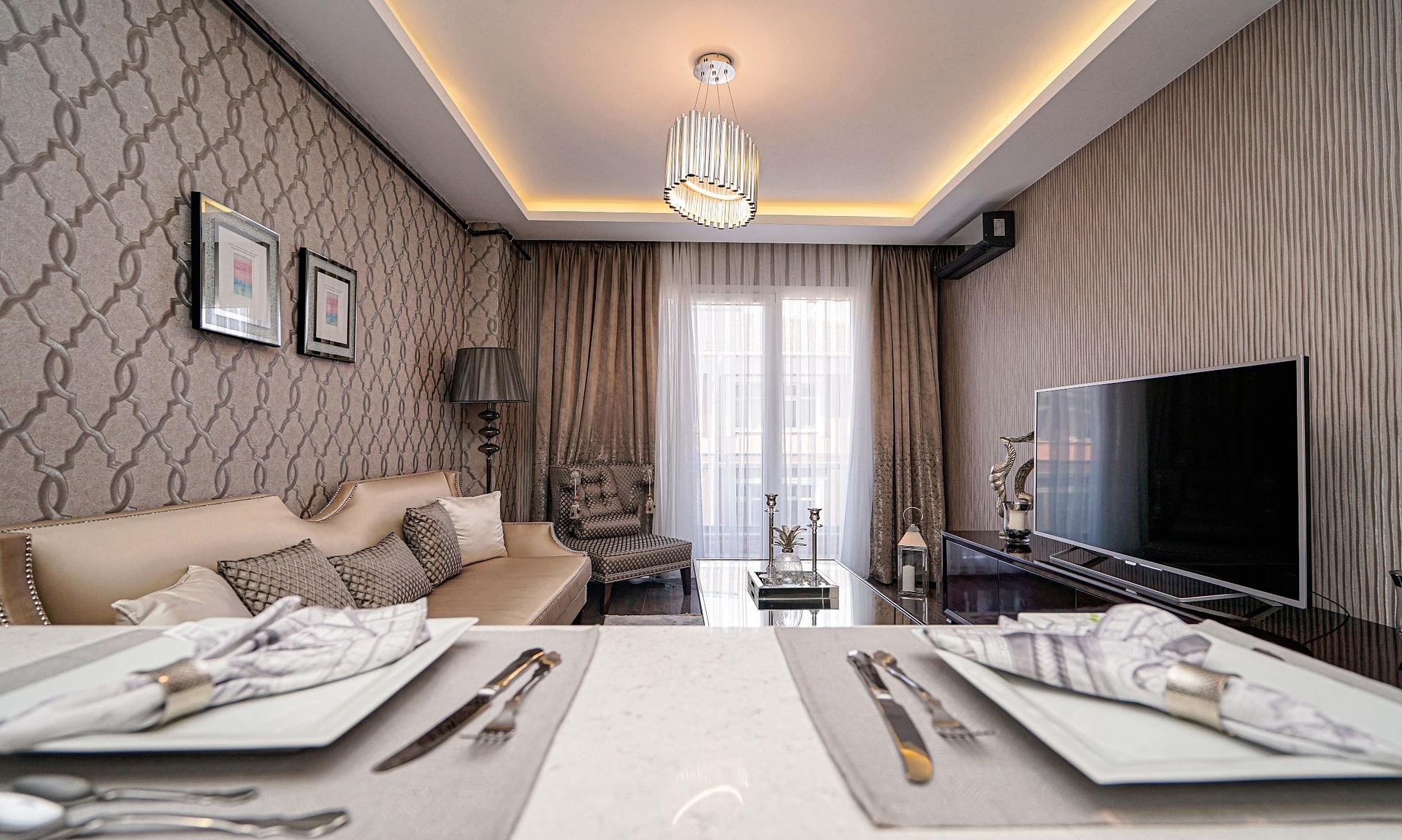 detail.propertyImage