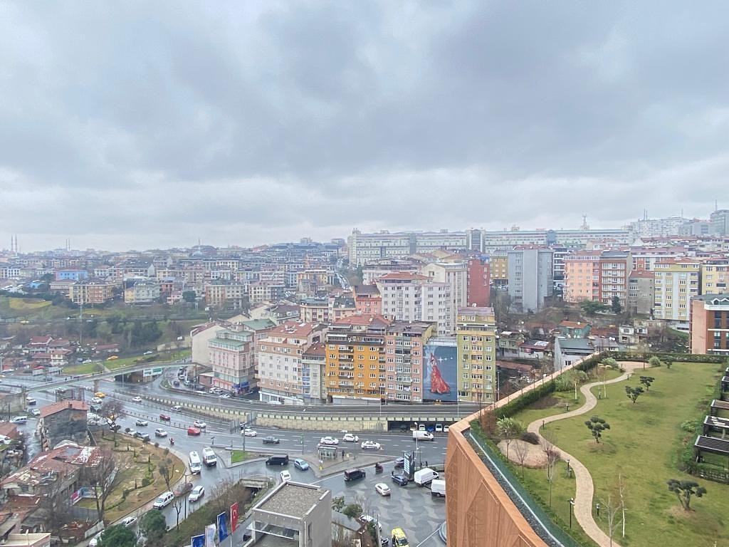 detail.propertyImage