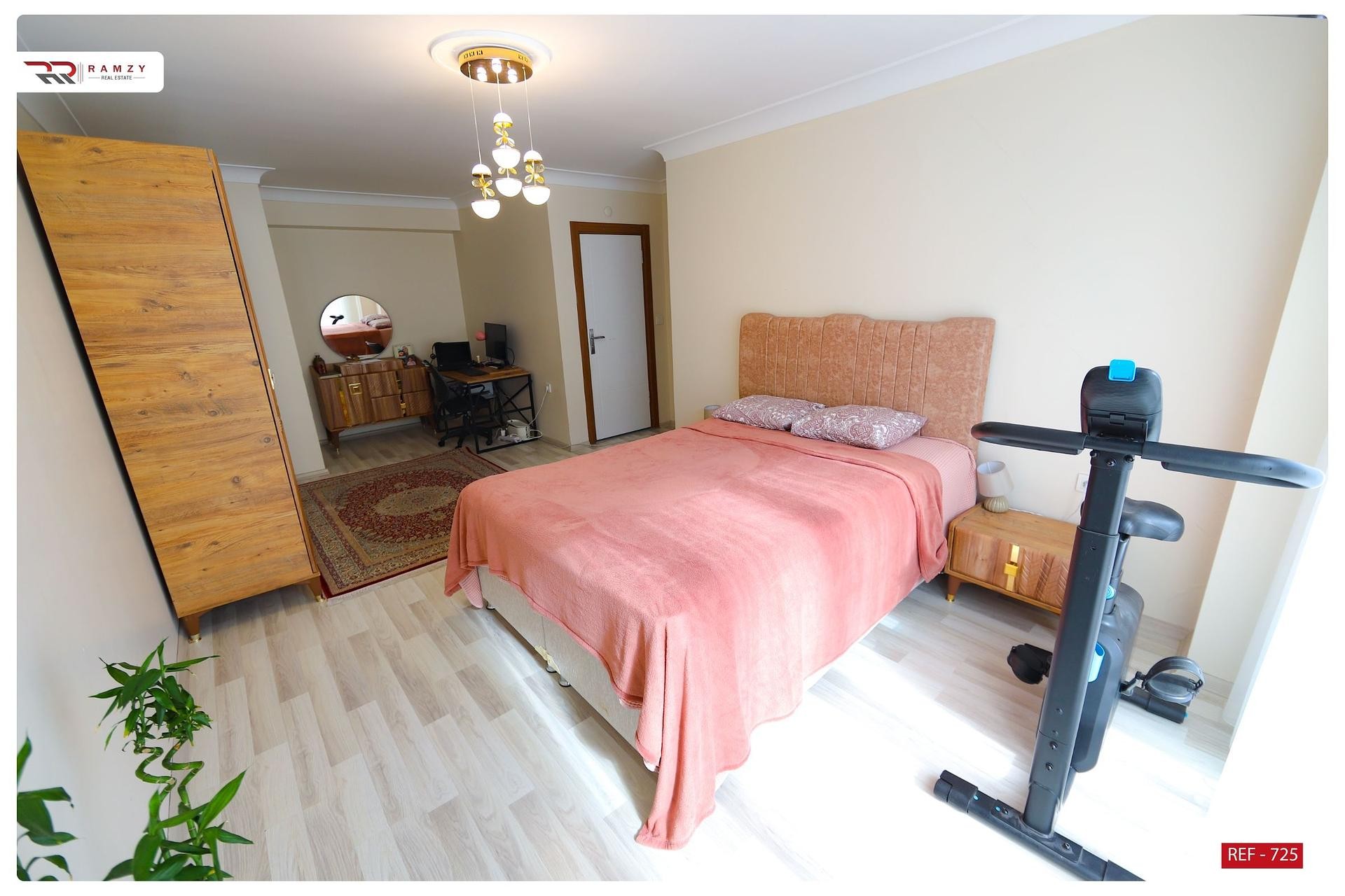 detail.propertyImage