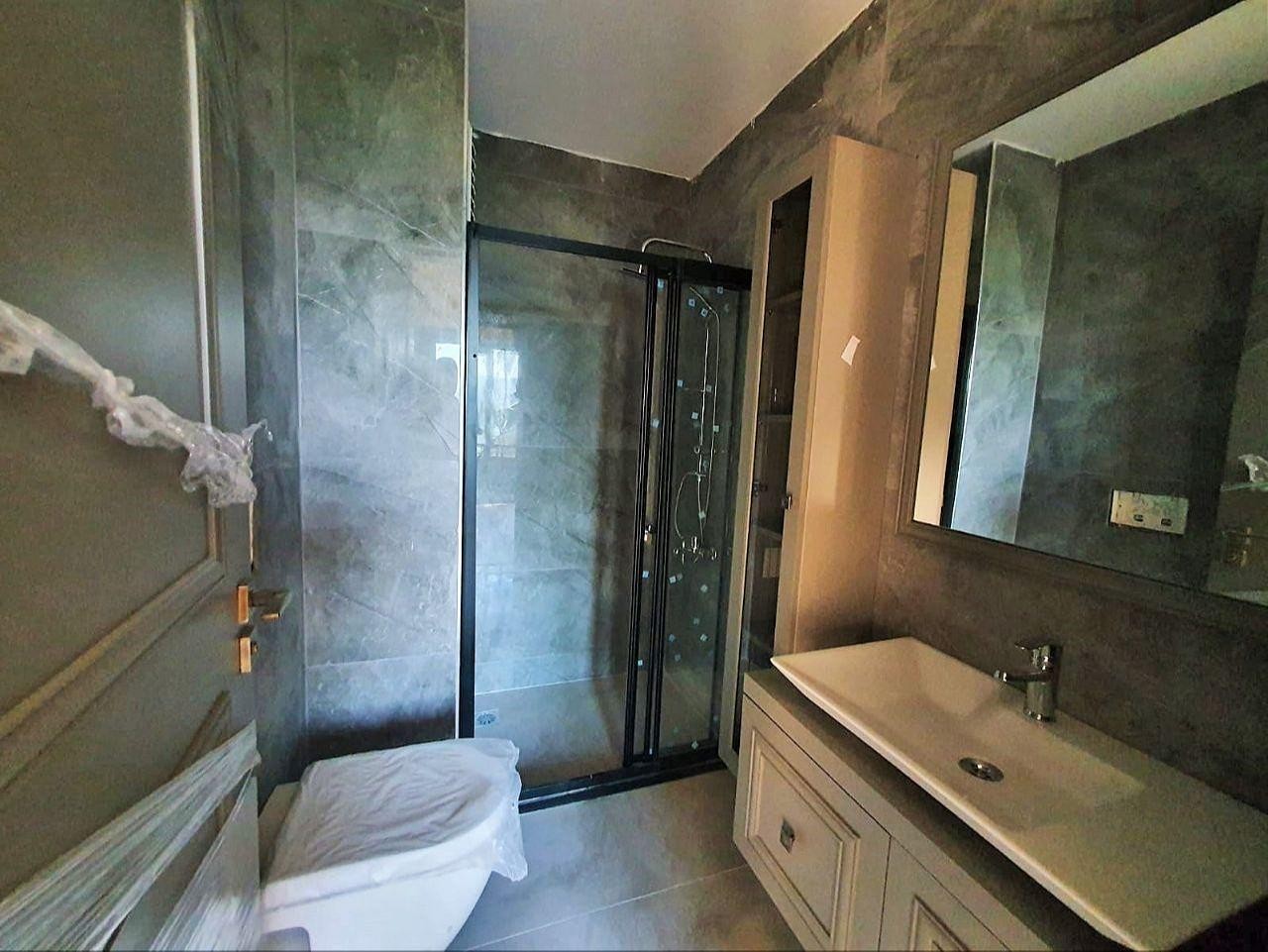 detail.propertyImage