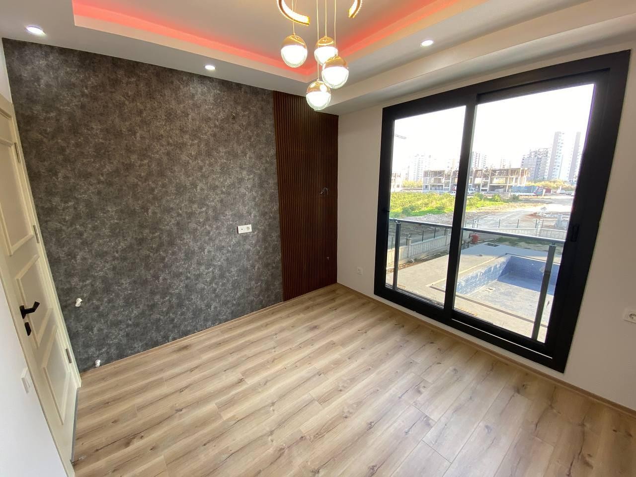 Zdjęcie nieruchomości 3